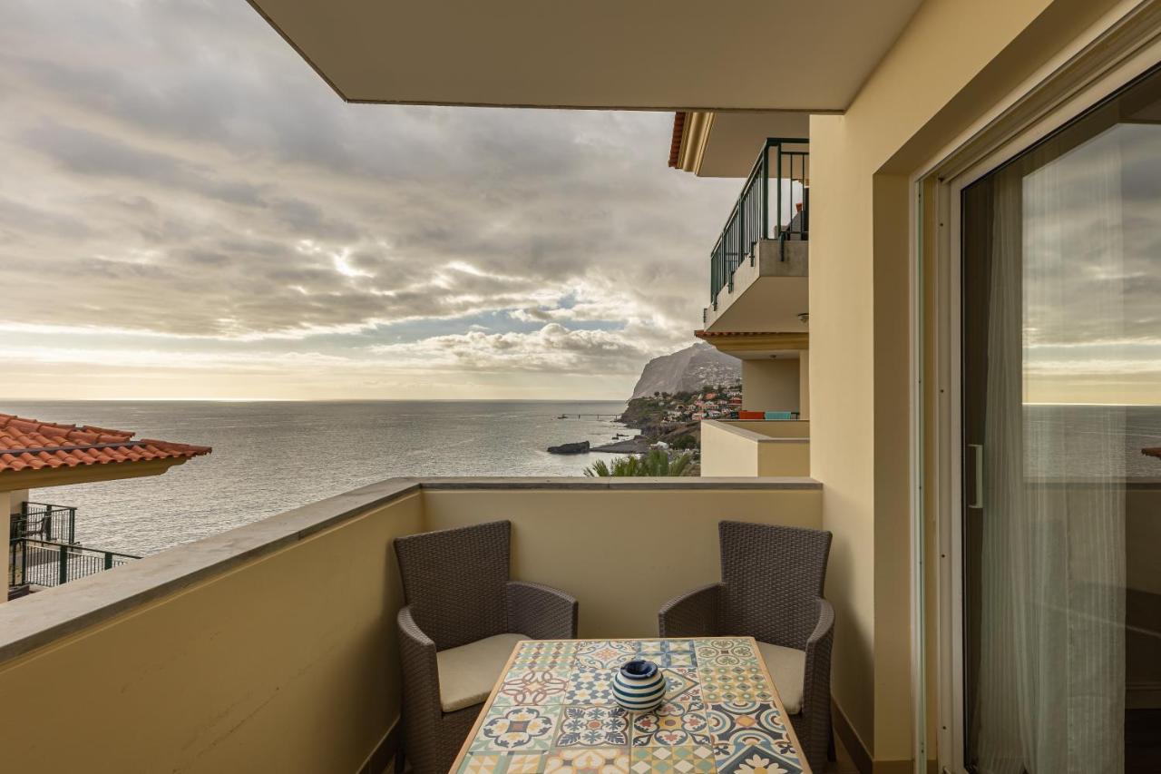 Ocean View And Infinity Pool Apartment Funchal (Madeira)