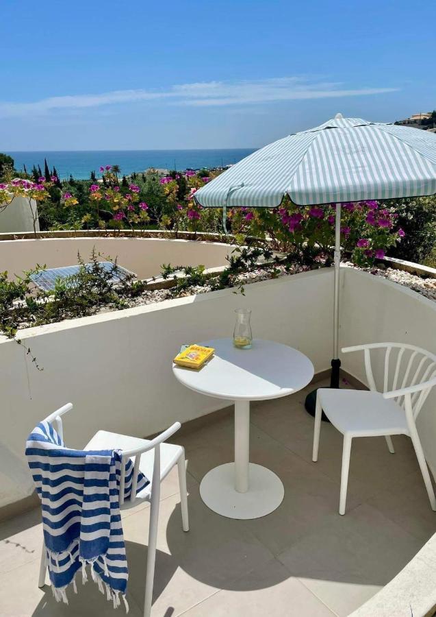Magnolia Mar Ocean View Apartment *