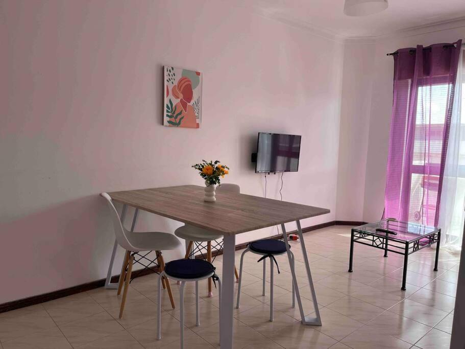 Cozy 2 Bedroom In Olhao *
