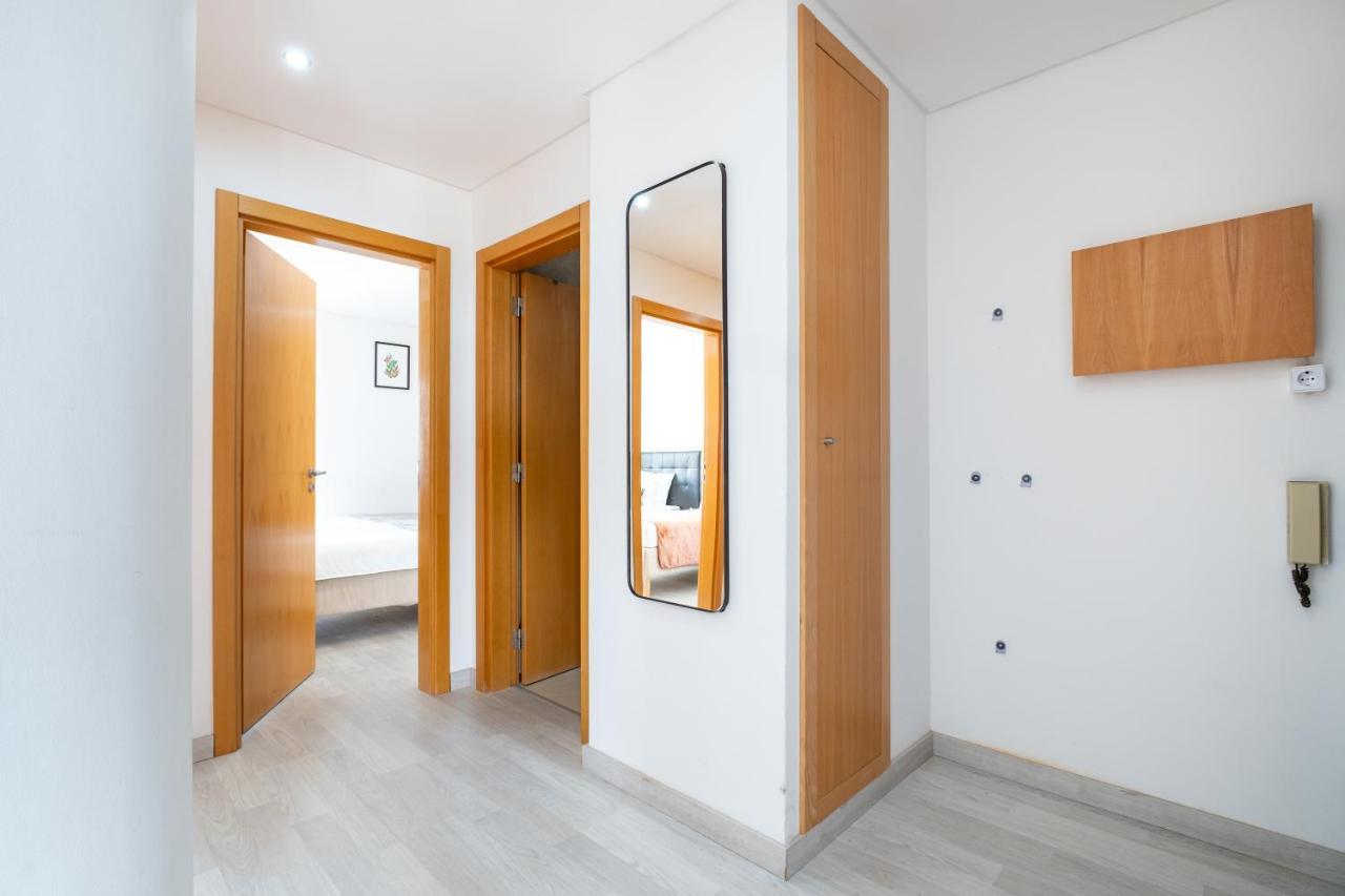 Apartment - Spacious With Swimming Pool & View *
