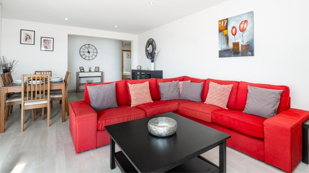 Apartment - Spacious With Swimming Pool & View