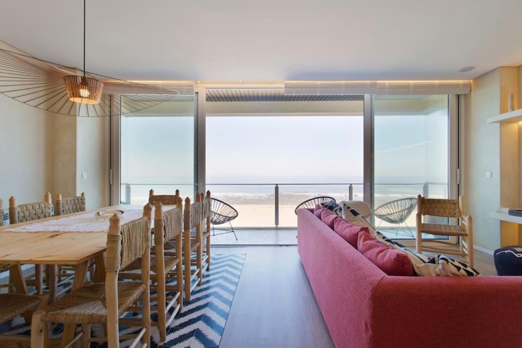 Boutique Rentals- Al Mar Beachfront Appartement Póvoa de Varzim