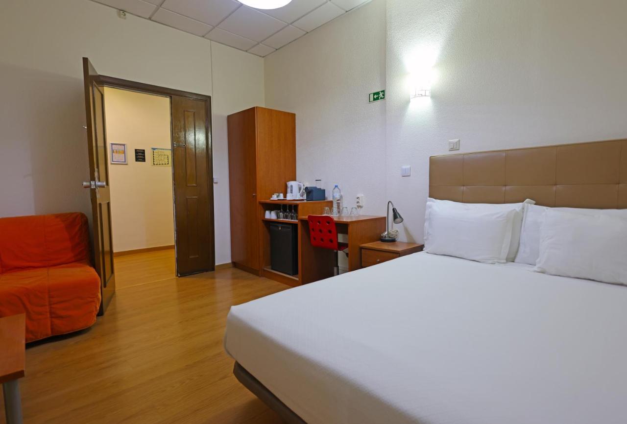 Guest house Pensao Praca Da Figueira Lisbon