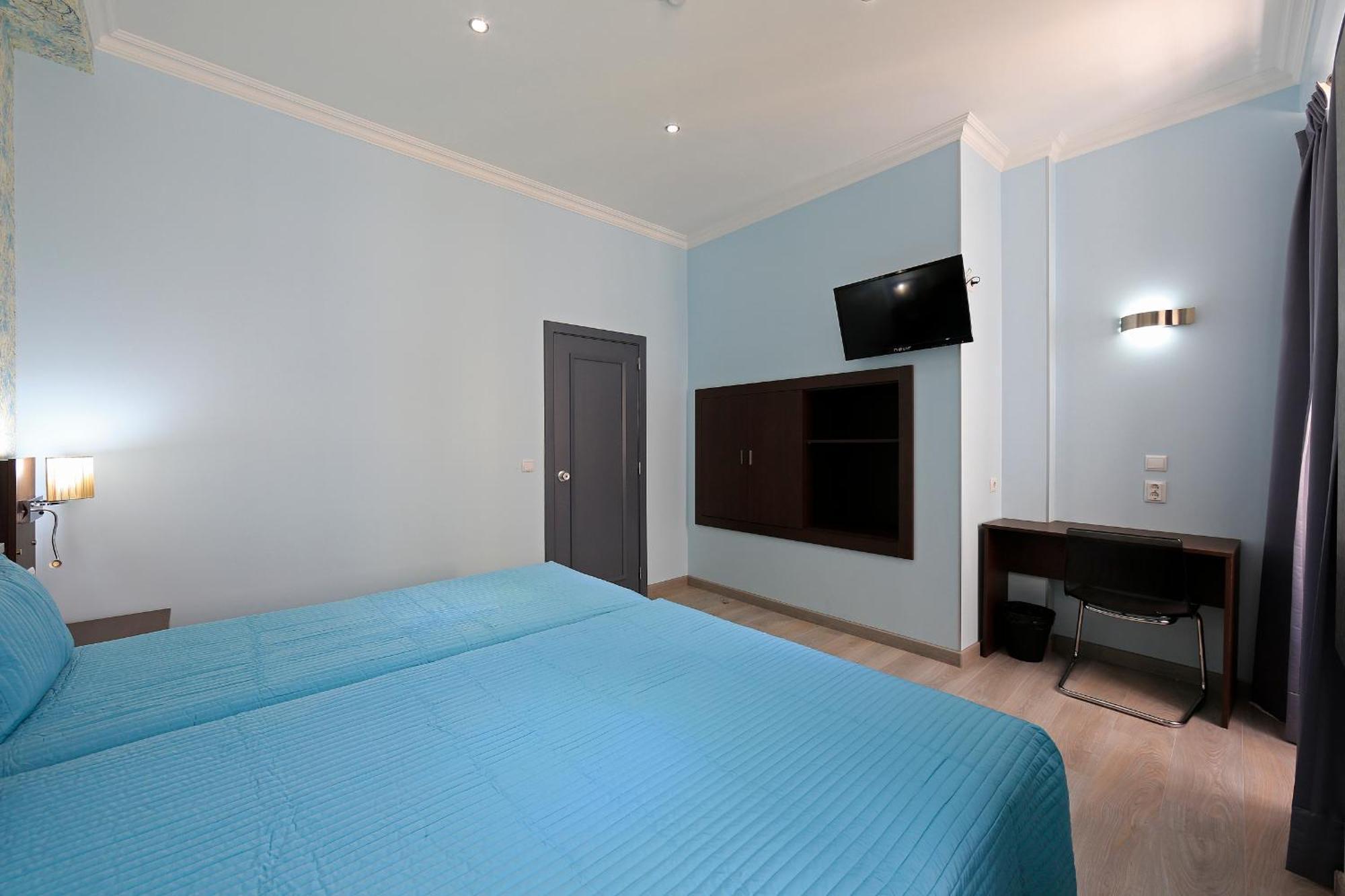 Guest house Pensao Praca Da Figueira 3*