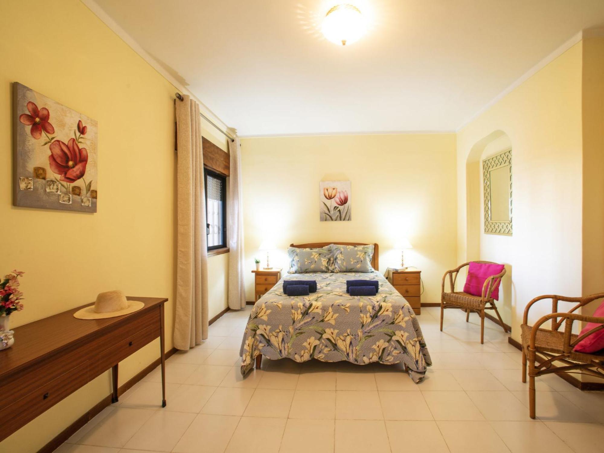 Apartment Torre Da Rocha By Interhome *