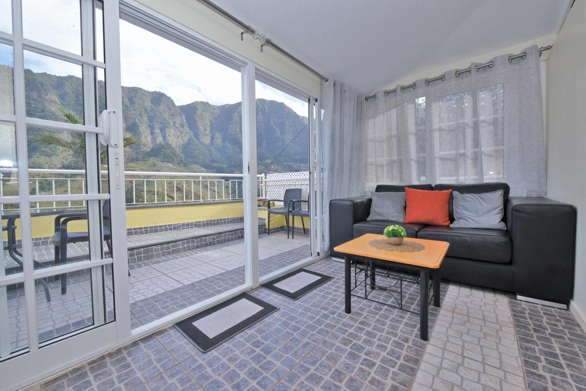 Terrace View House Sao Vicente (Madeira)