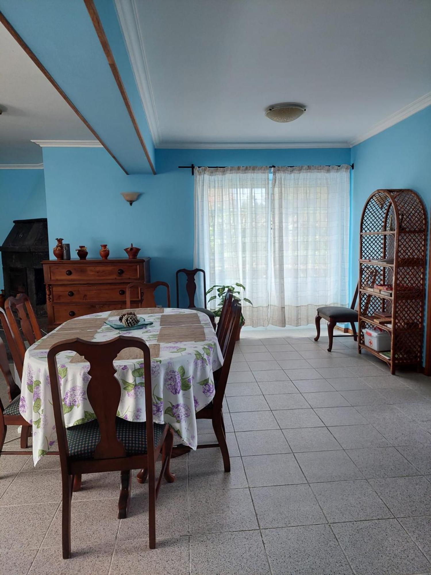 Alojamentos A Buraca Guest house *