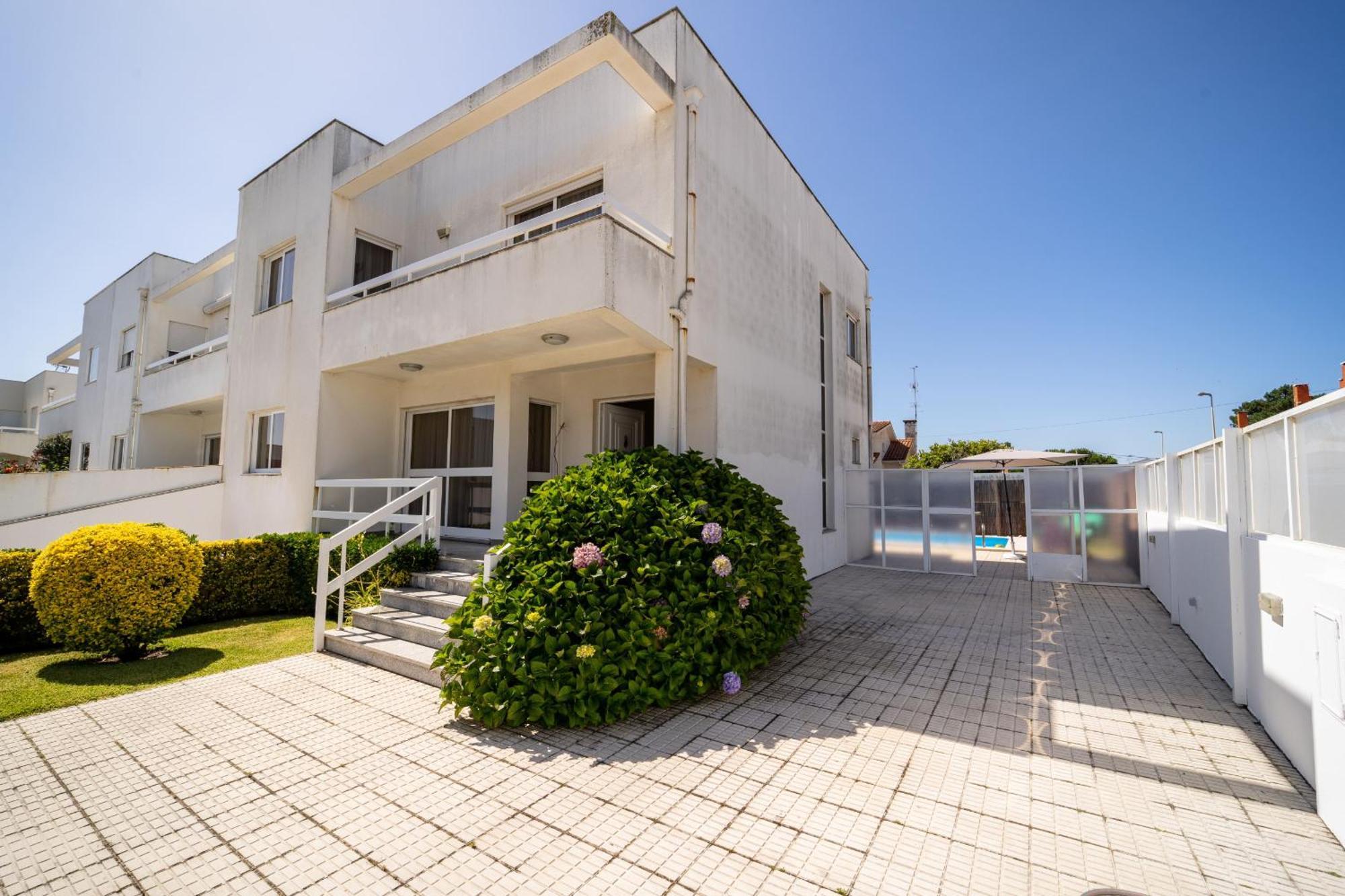 Marinhas - Moradia V4 Com Piscina Junto A By House And People Holiday home Esposende