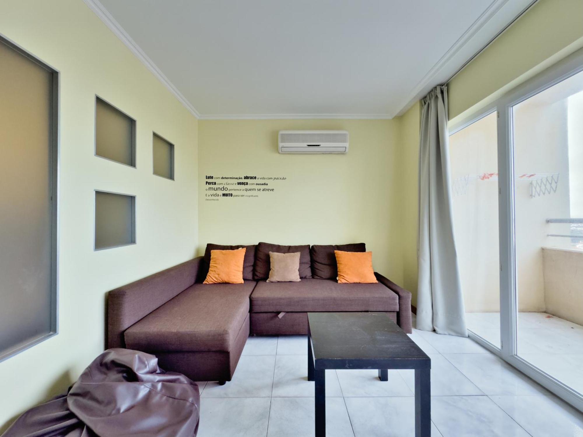 Turisticos Perola Da Rocha Apartment
