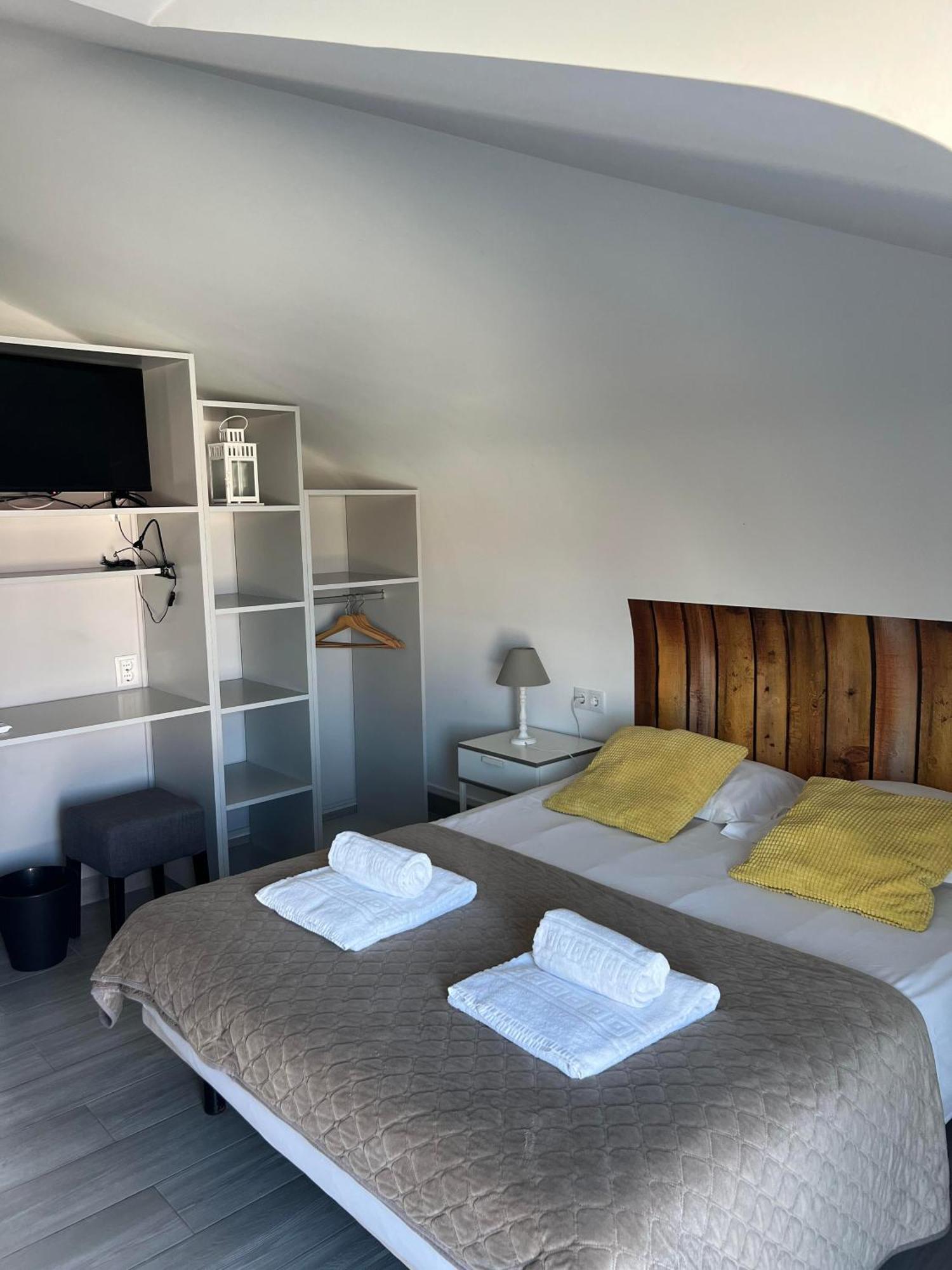 Guest house Yey Baleal *
