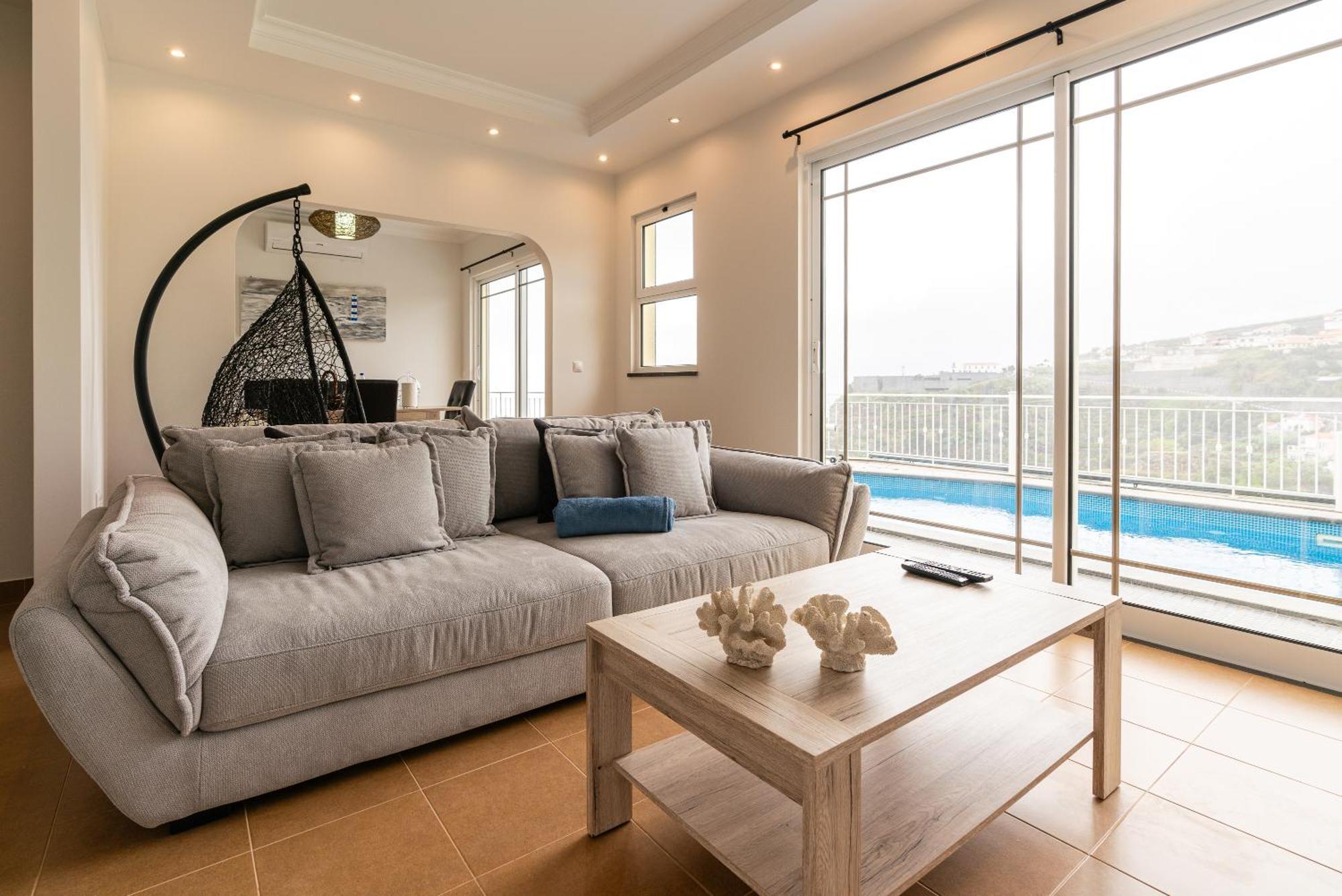Casa Agrela By Rent2u, Lda Holiday home