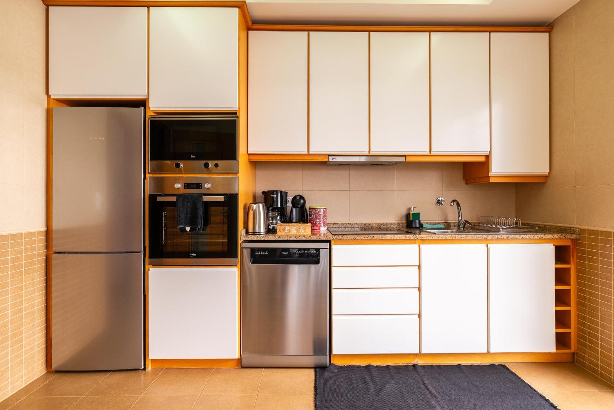 Casa Agrela By Rent2u, Lda