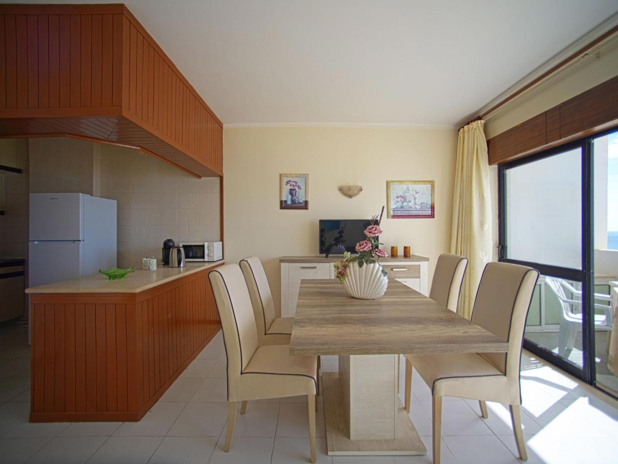 Apartment Torre Da Rocha By Interhome Portimao