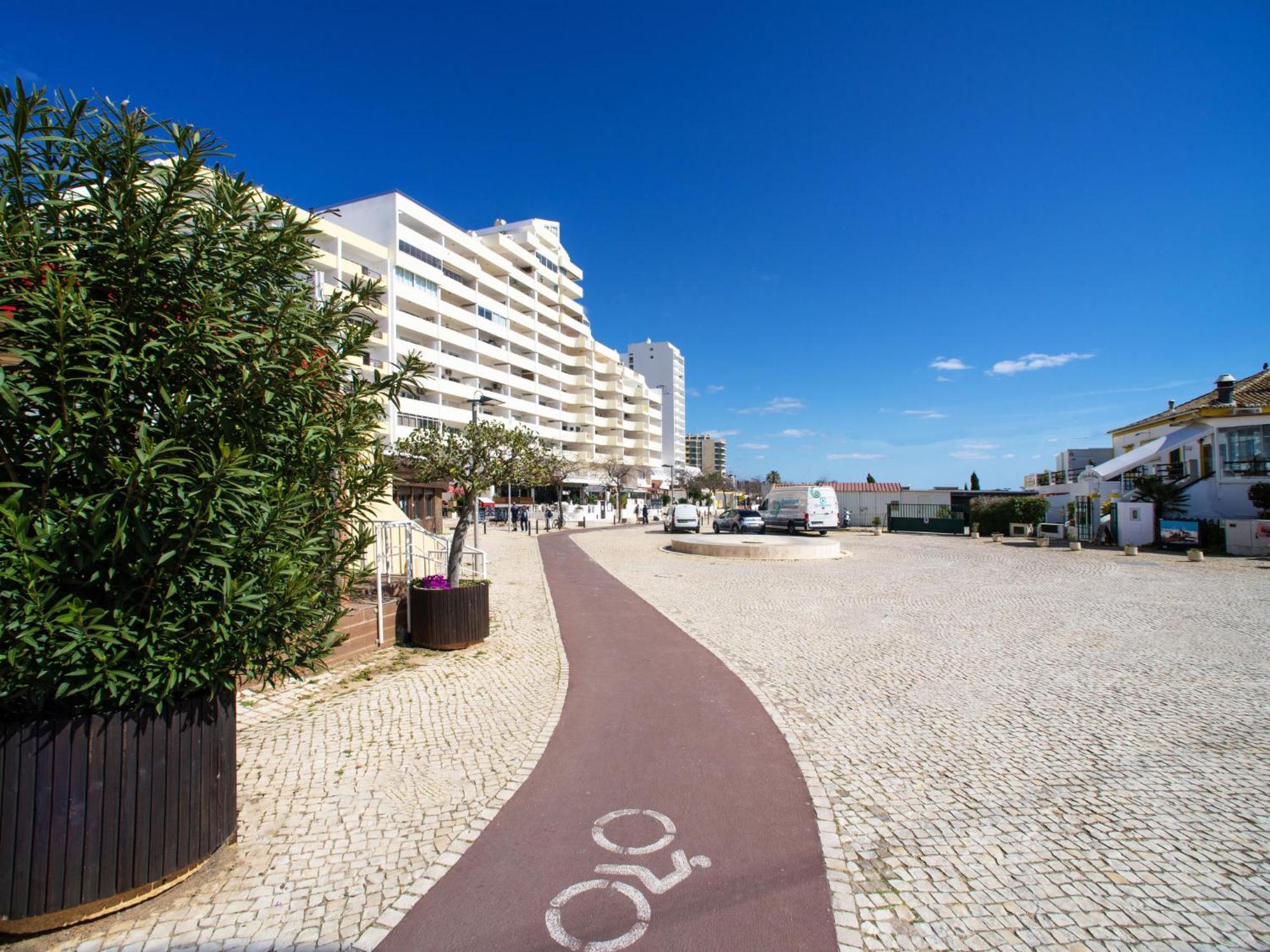 Apartment Torre Da Rocha By Interhome