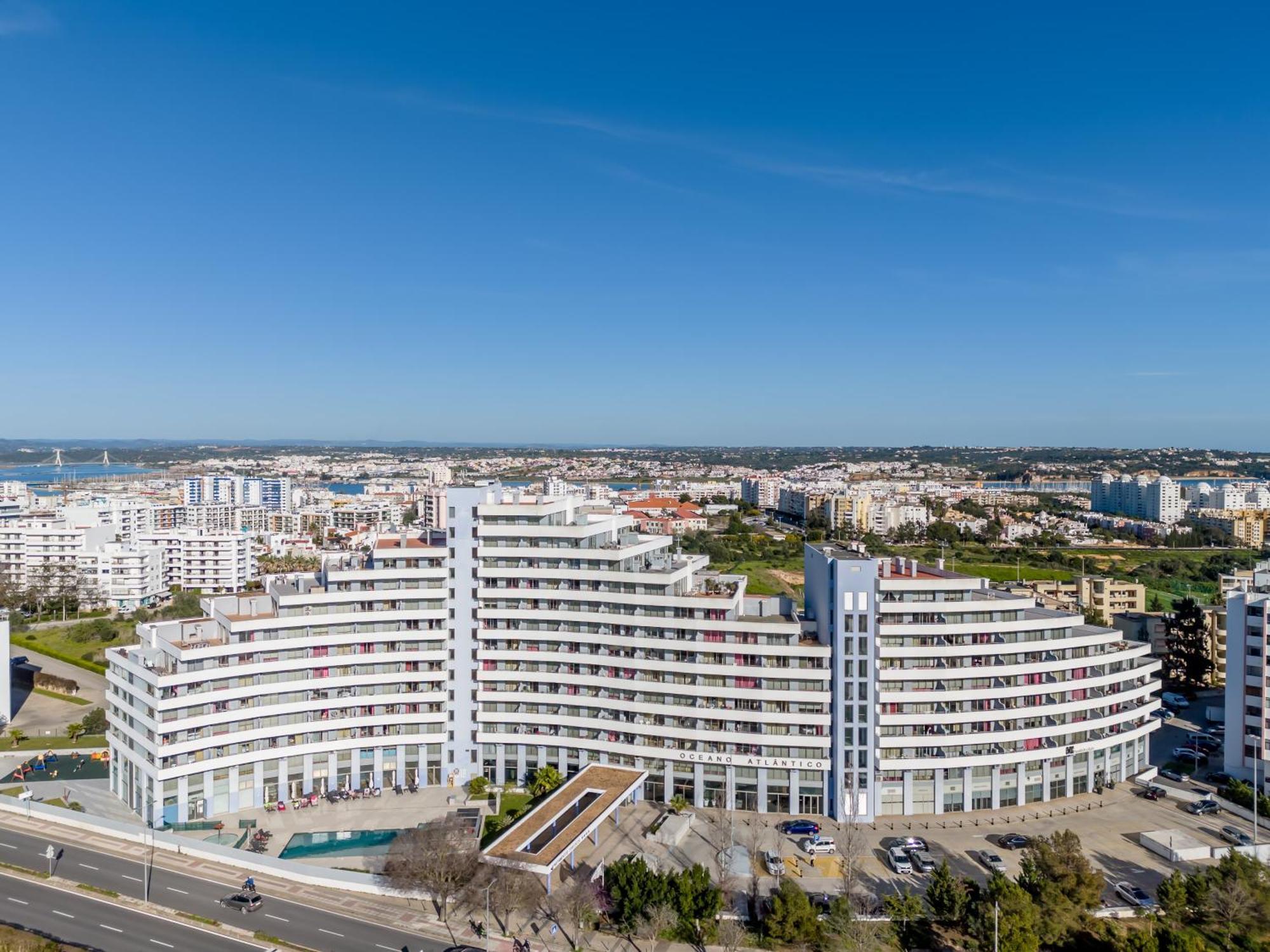 Apartment Breathtaking Coral Ocean View At Oa