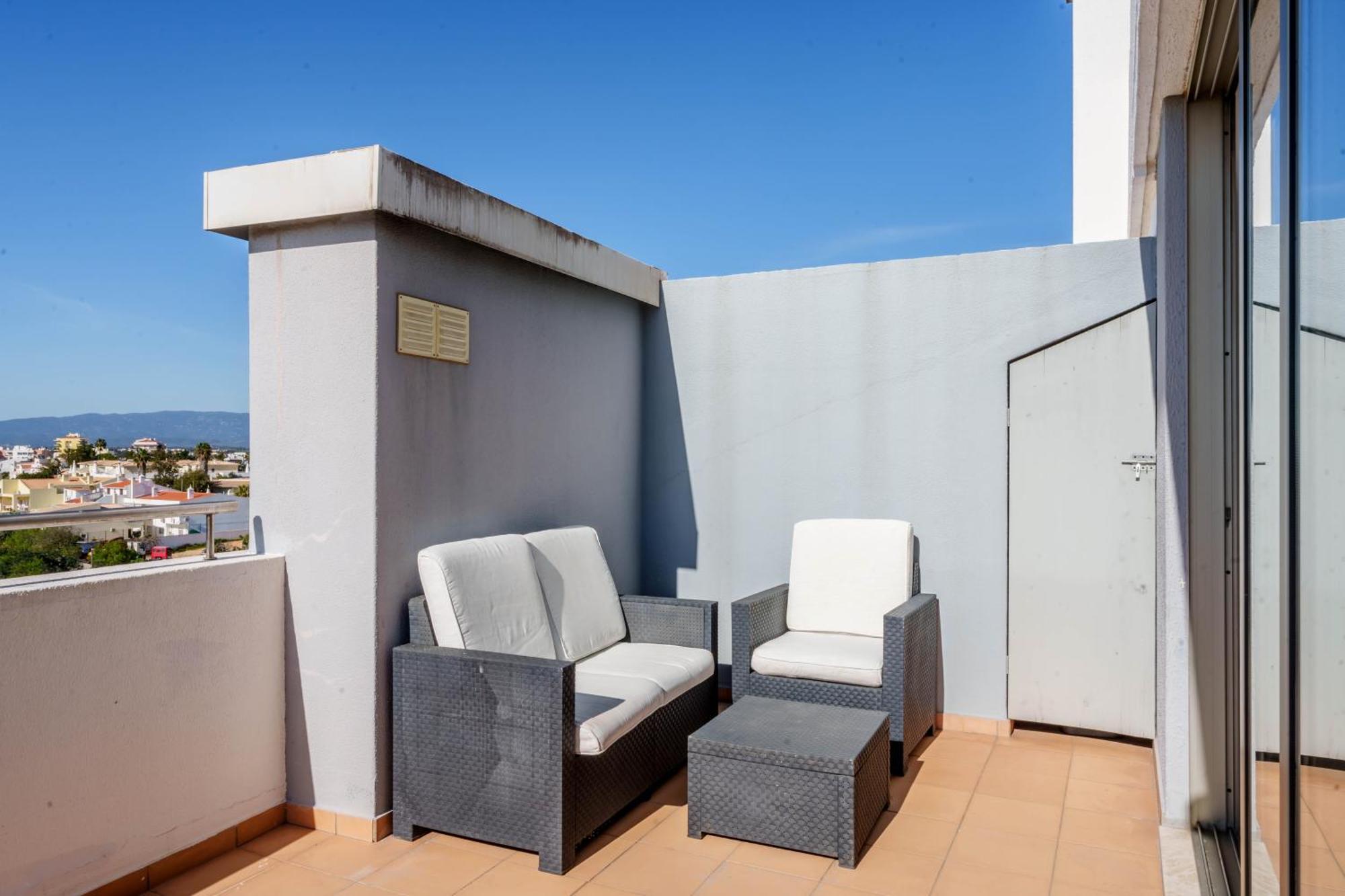 Breathtaking Coral Ocean View At Oa Apartment