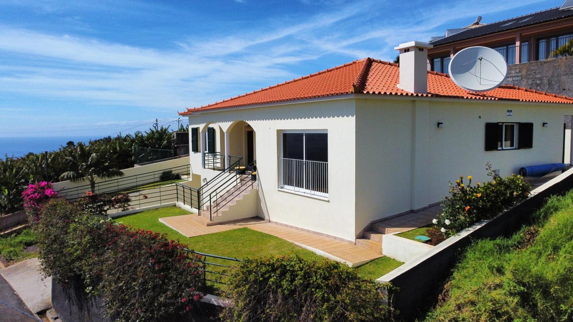 Casa Eleanor By Lovelystay Holiday home Calheta (Madeira)