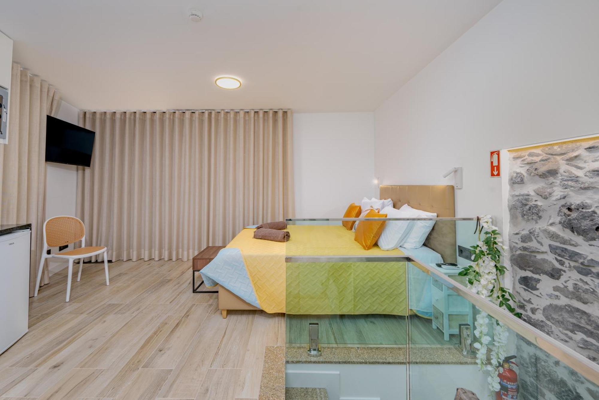 Appartement Chale Henrique - Beachfront At Calheta