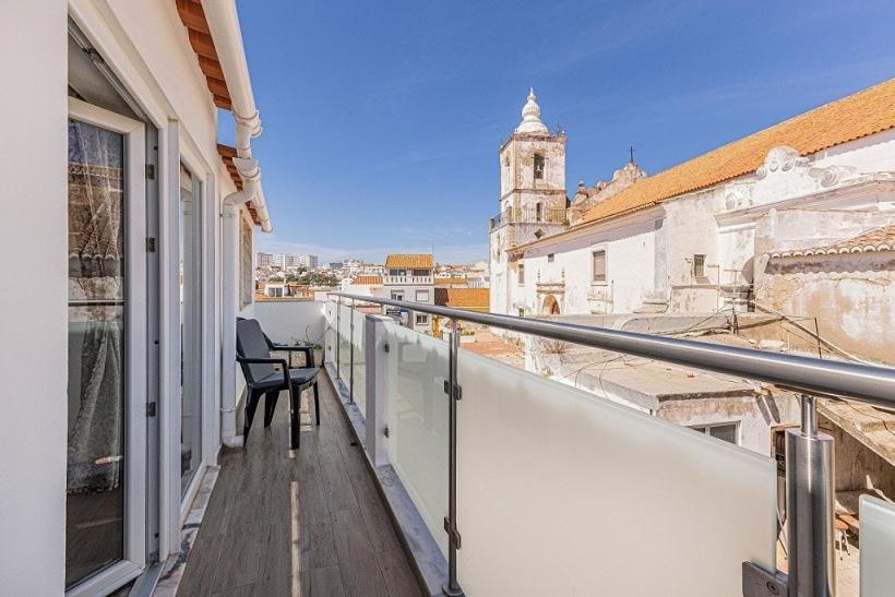 Casa Da Avo - Center - Topfloor 360 View Guest house