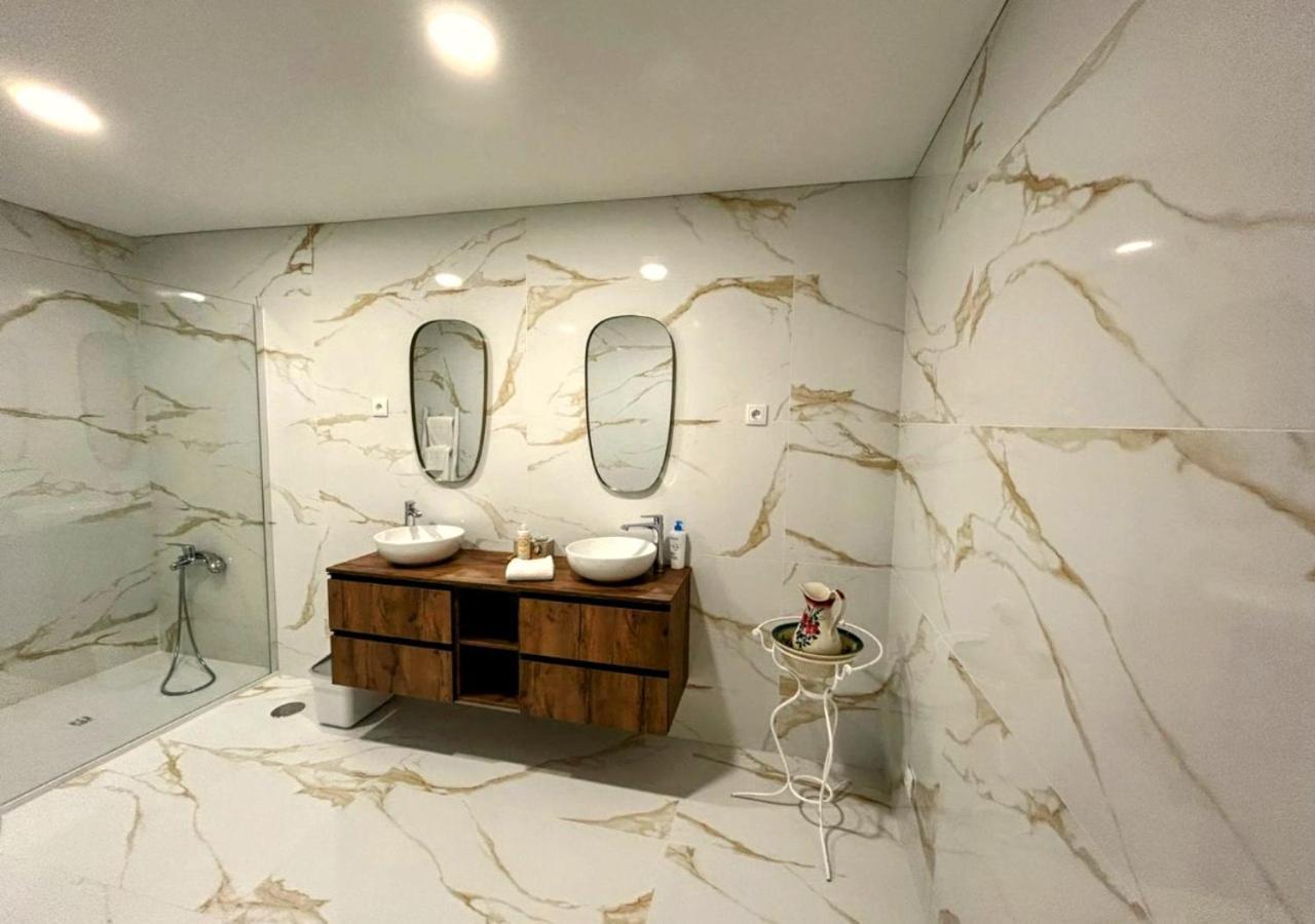 Casa By Anita Guest house *