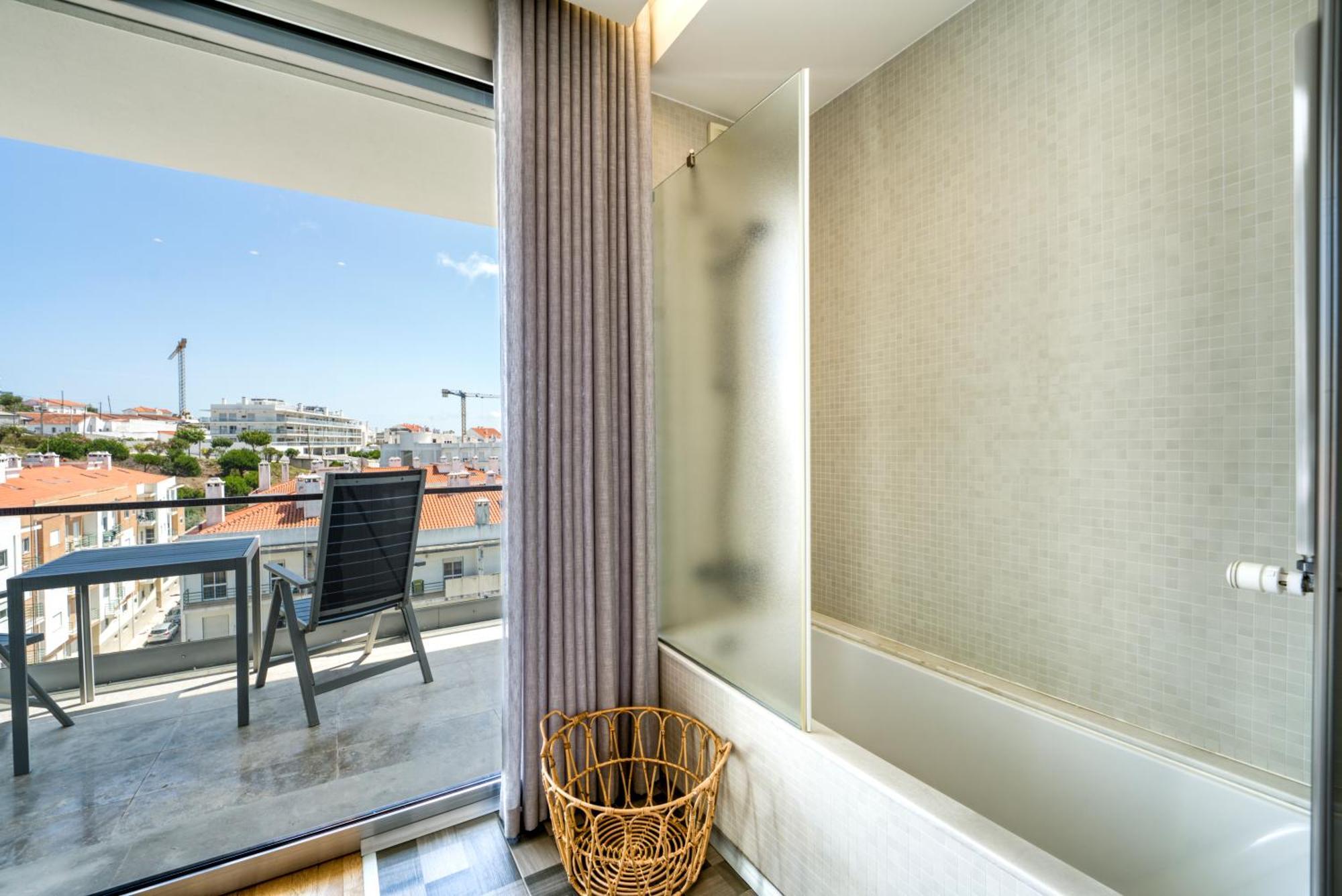 Penthouse Boa Vista - Private Pool & Sea Views