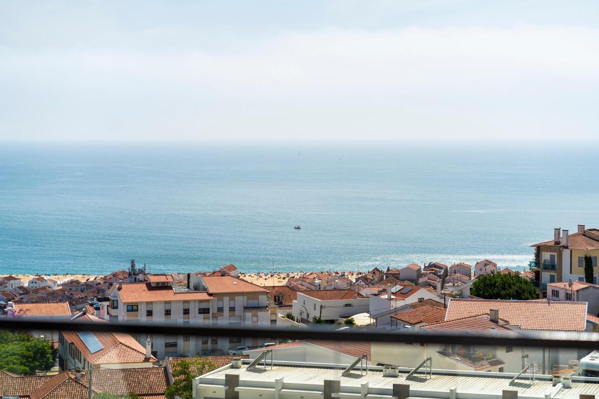 Apartment Penthouse Boa Vista - Private Pool & Sea Views Nazare