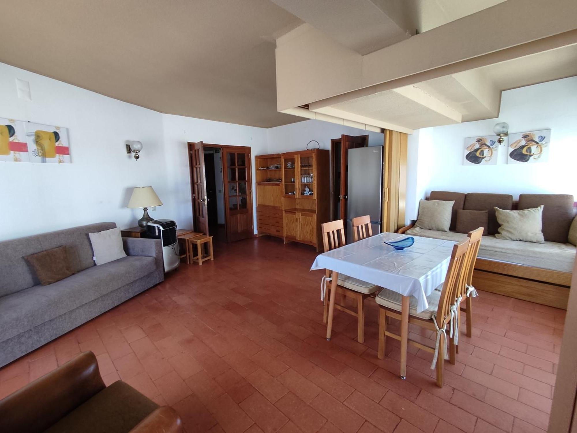 10b Invicta - Casas & Papeis Apartamento