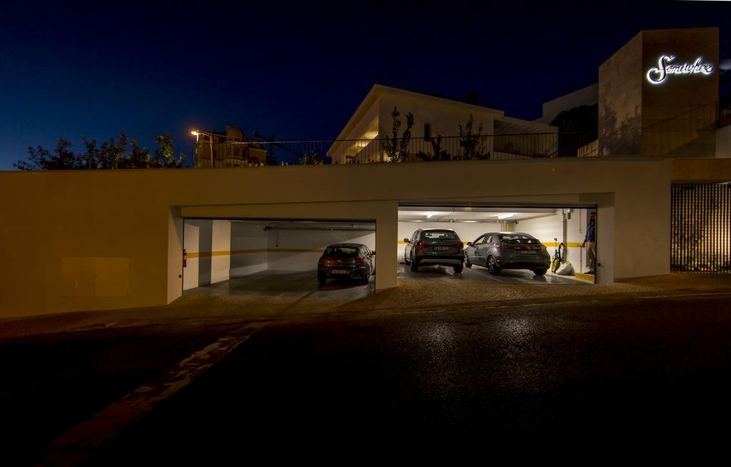 Somewhere - Gasthuis Estoril