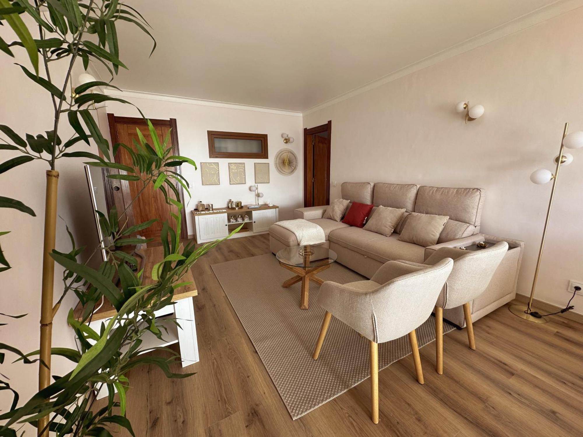 Deluxe Flat By Holidays Apartamento