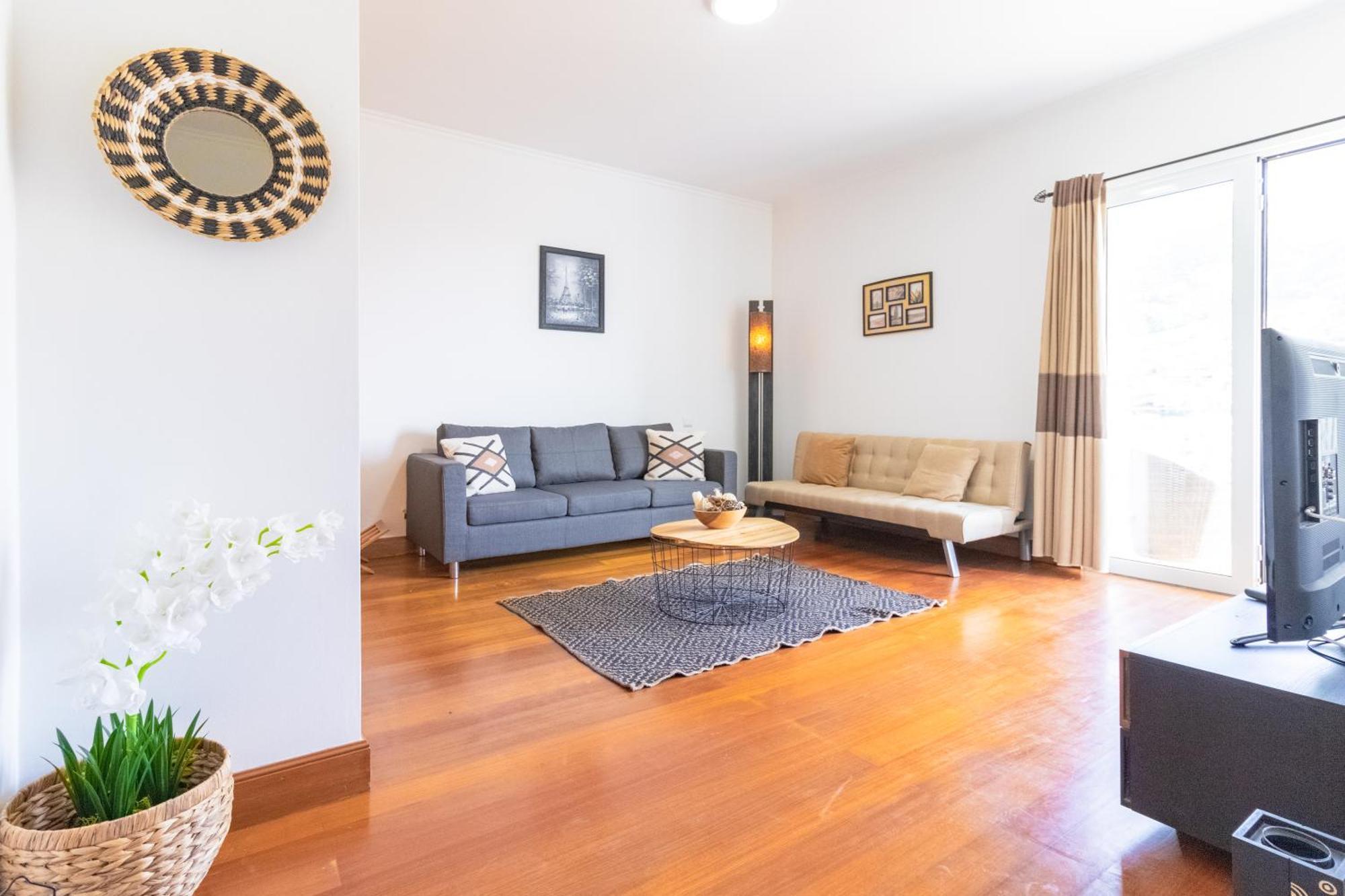 Machico Valley Apartment