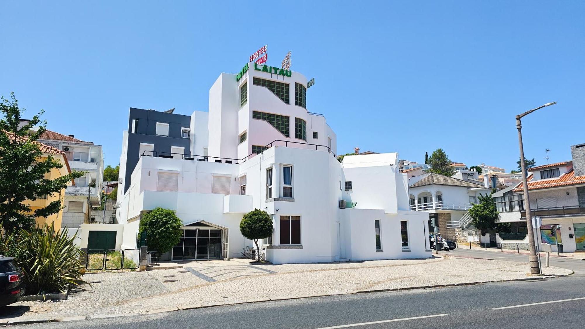 Laitau Hotel 3*