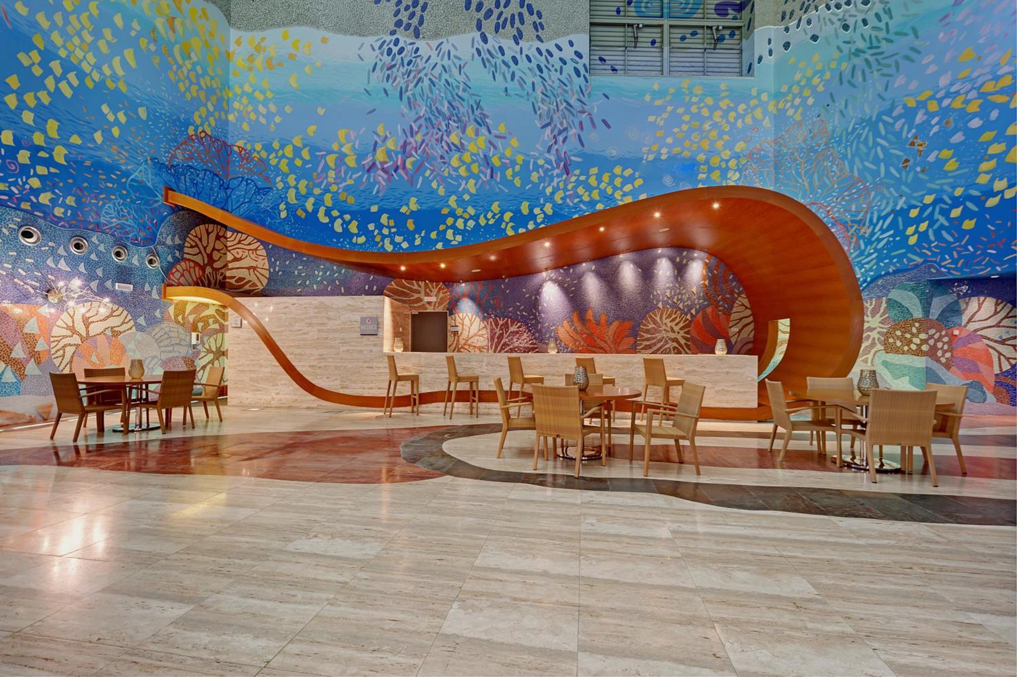 Hotel Oceanfront - Preferred And