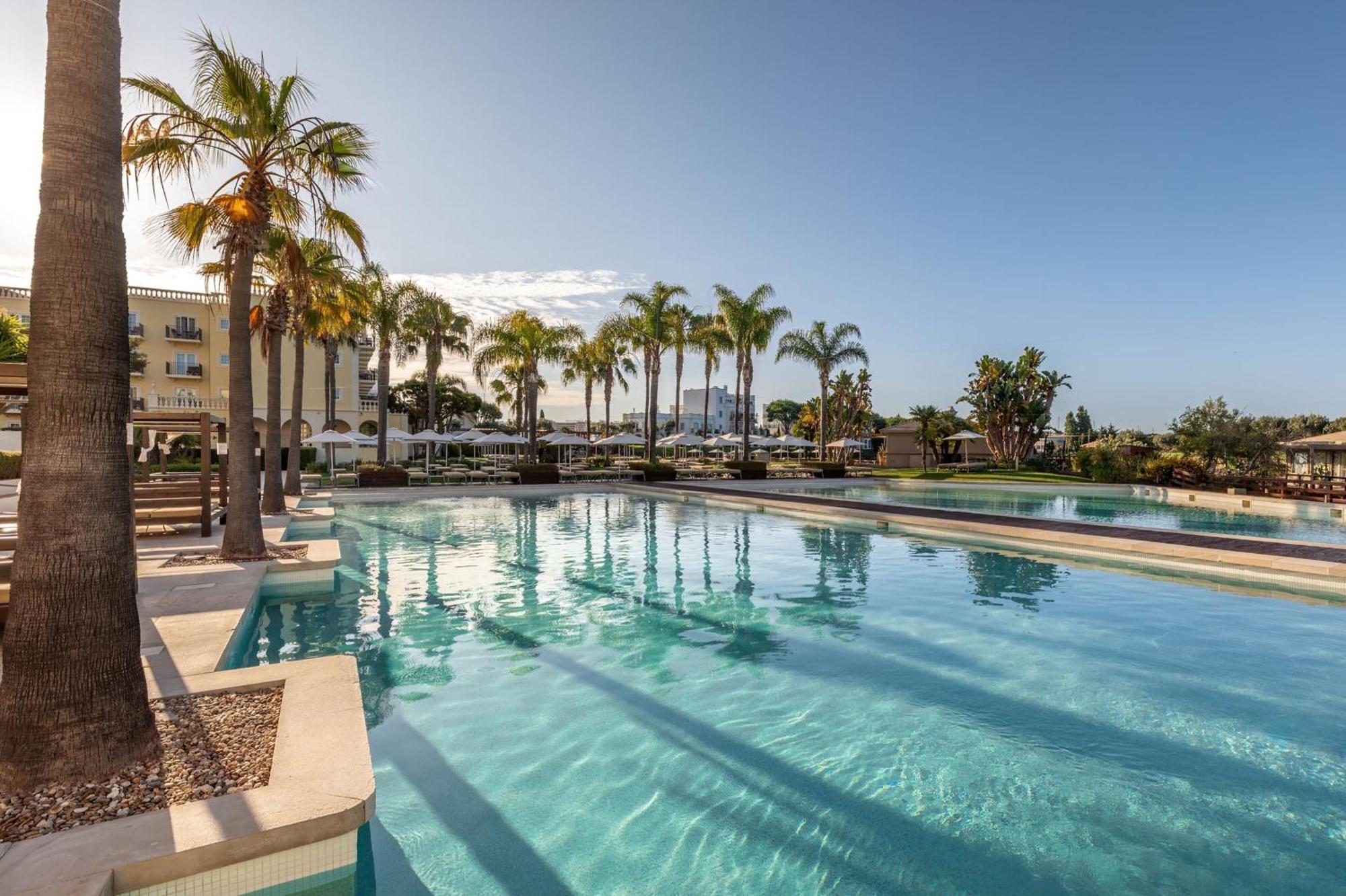 Domes Algarve, Autograph Collection