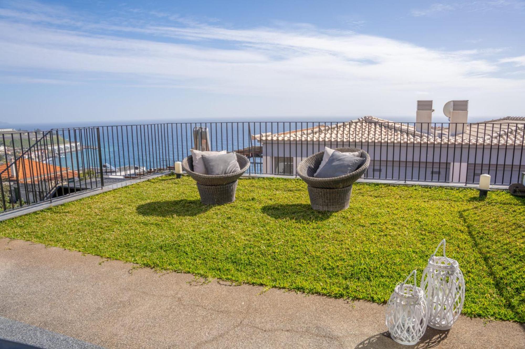 Rising Sun House * Santa Cruz (Madeira)