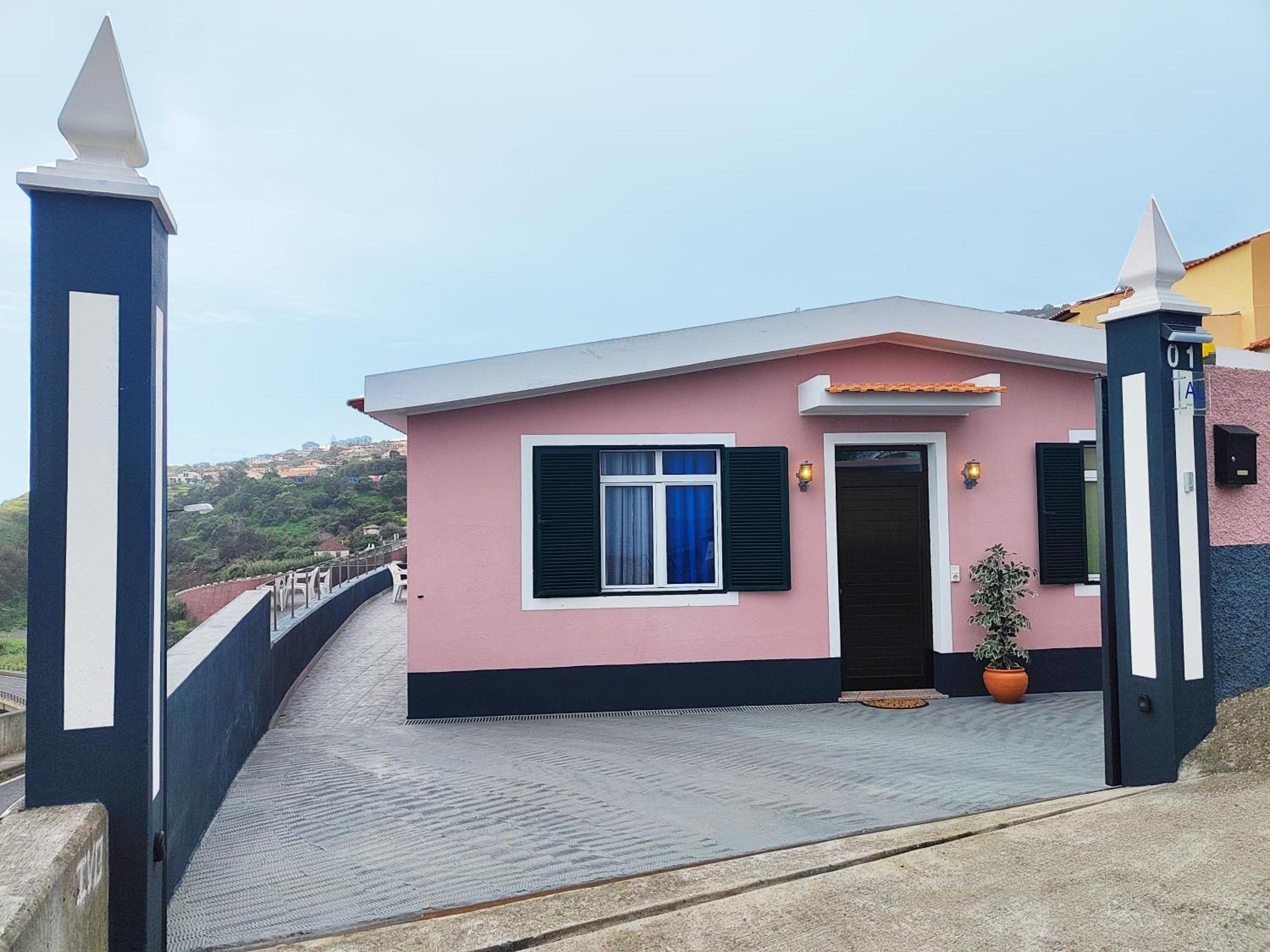 Holiday home Gateone Al Airport View House