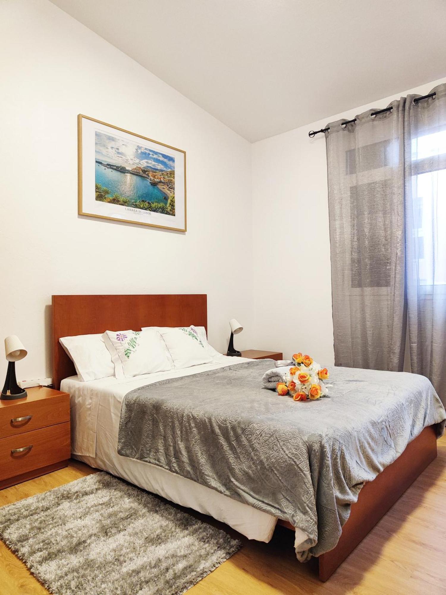 Gateone Al Airport View House Machico (Madeira)