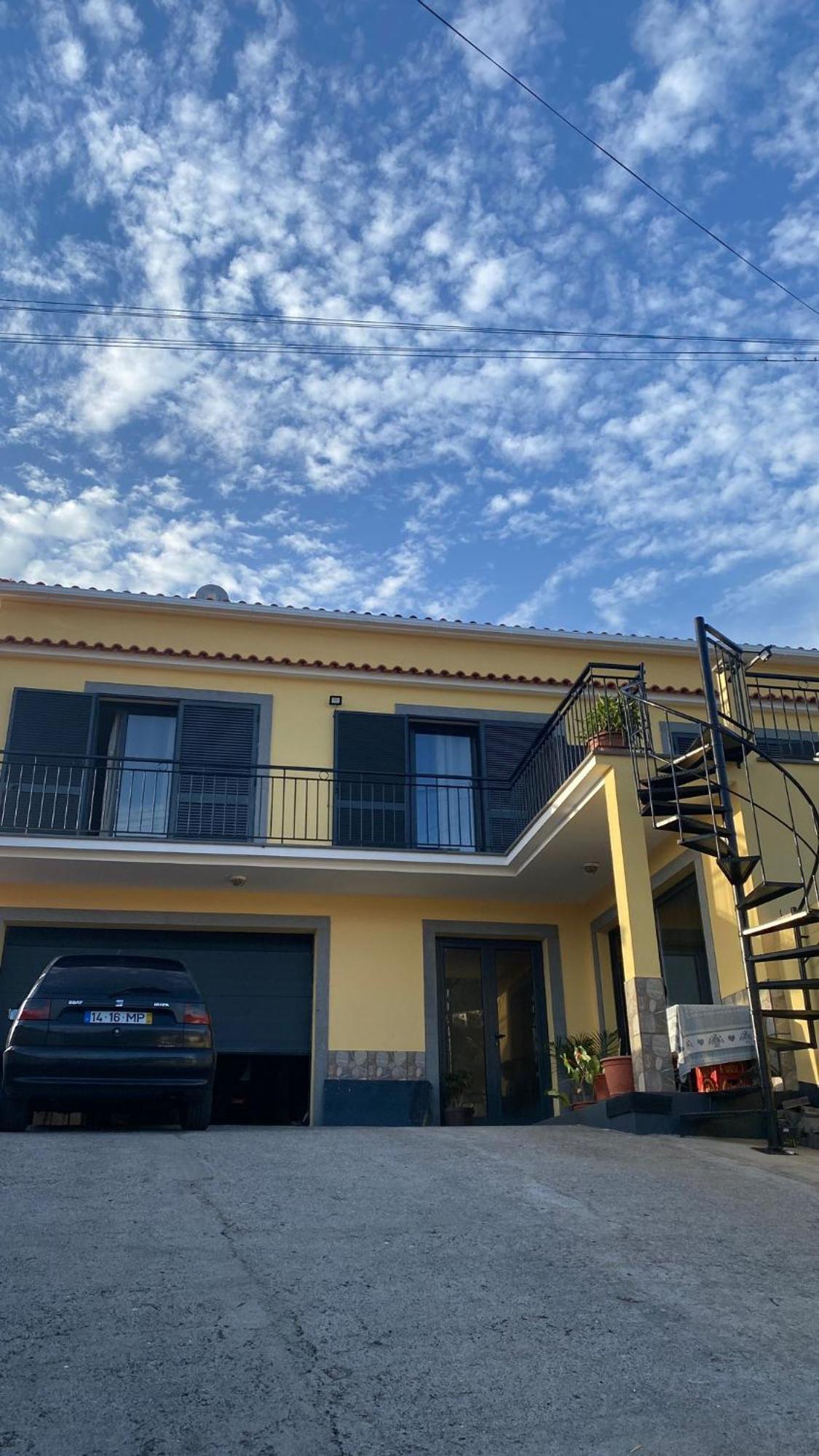 Casa Gomes Holiday home