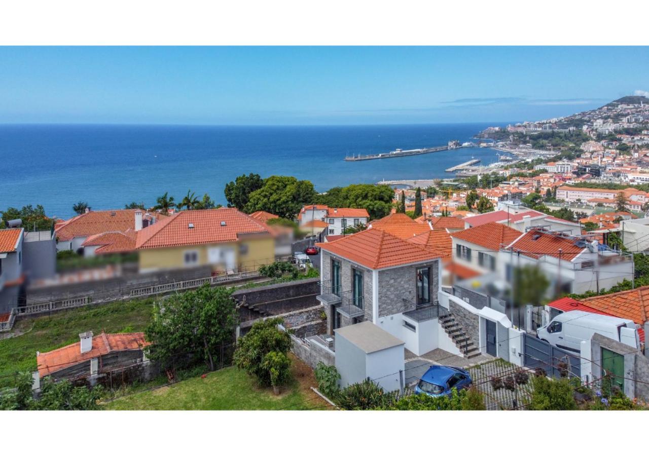 Vakantiehuis Casa Lanco With Spectacular View Funchal (Madeira)