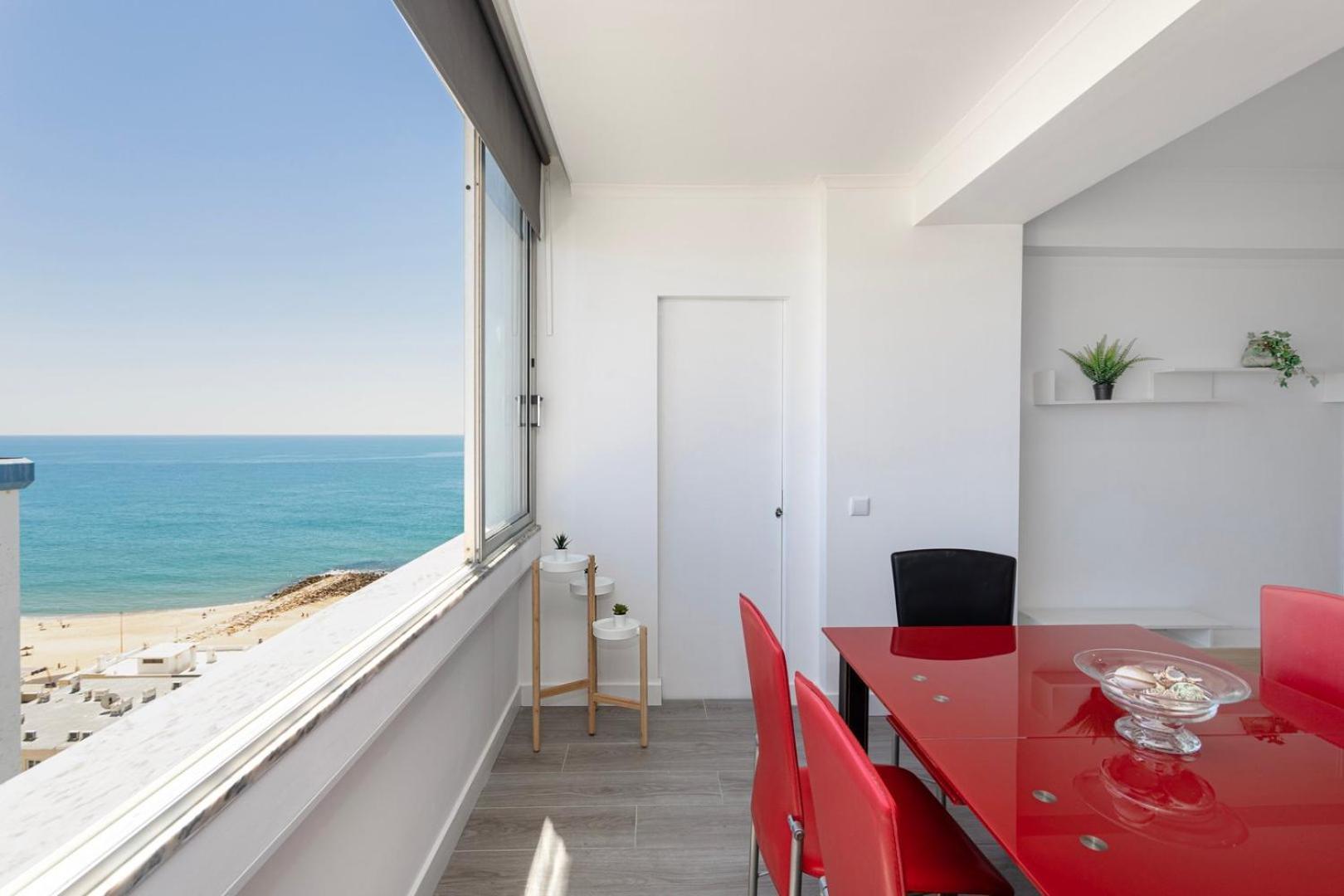 Seaviews Apartment *