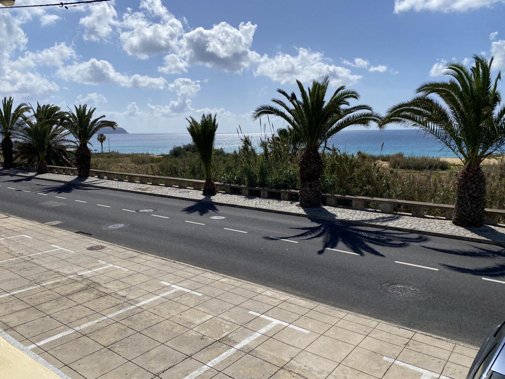Villa Casa Pedras Pretas - By Wehost Porto Santo