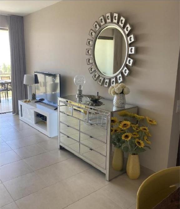 Apartamento Lirios Amarelos *