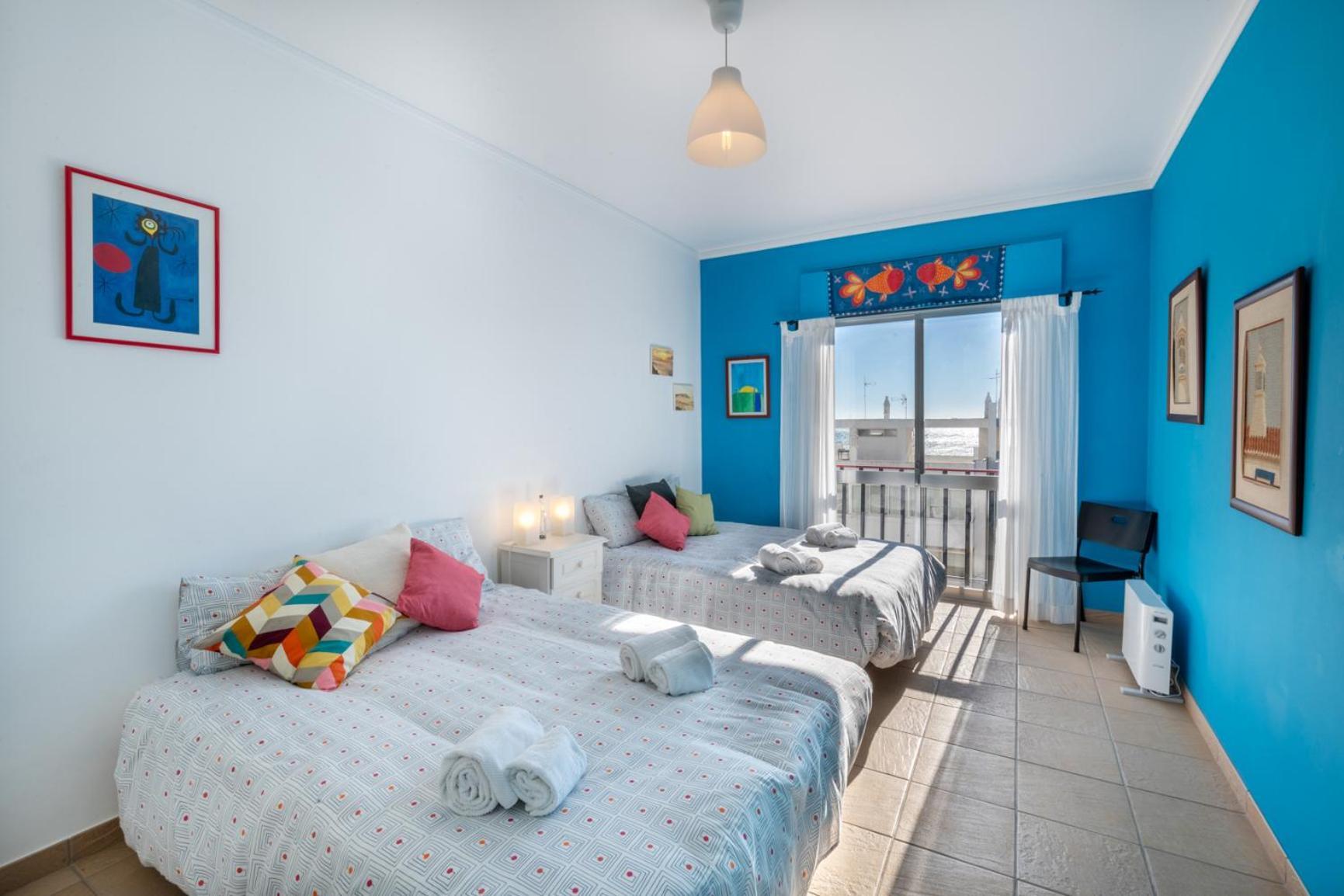 Portucale ! Sea View Apartment Quarteira