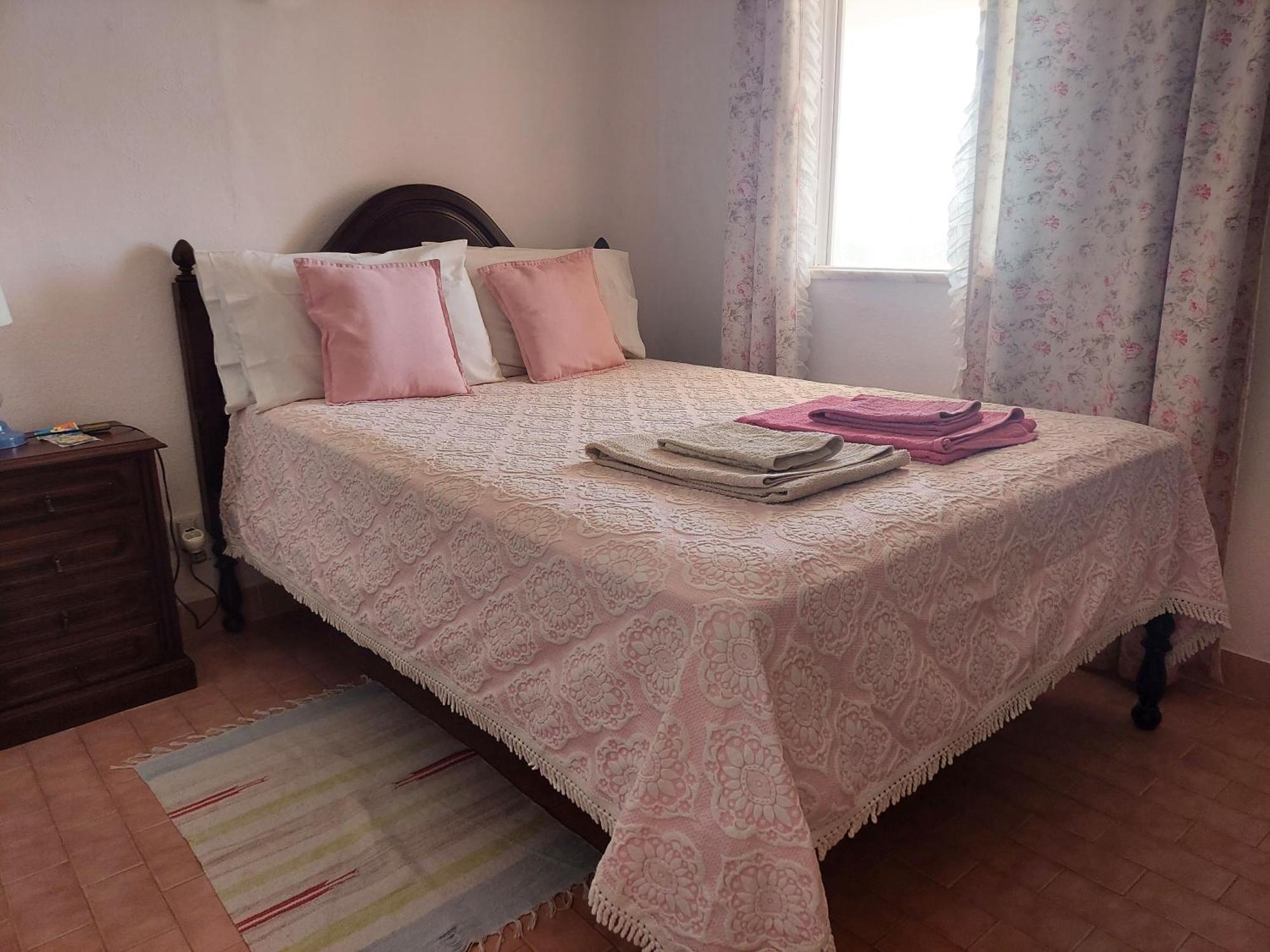 Vivenda Os Silvas Guest house Odiaxere