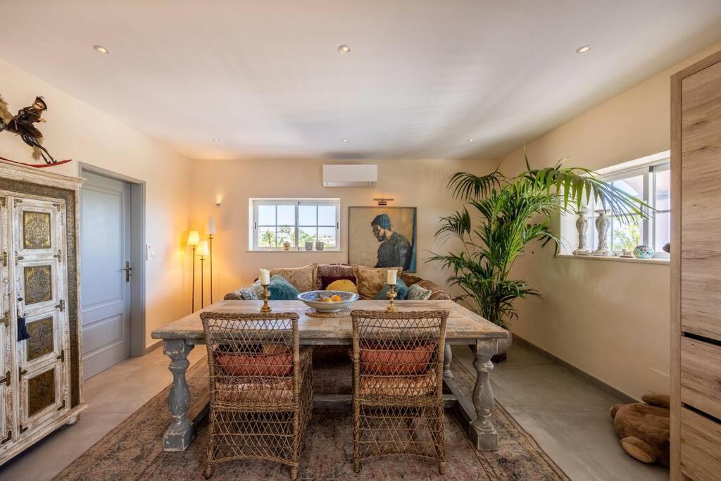 Luxurious & Famous Of Dutch Tv Show Villa