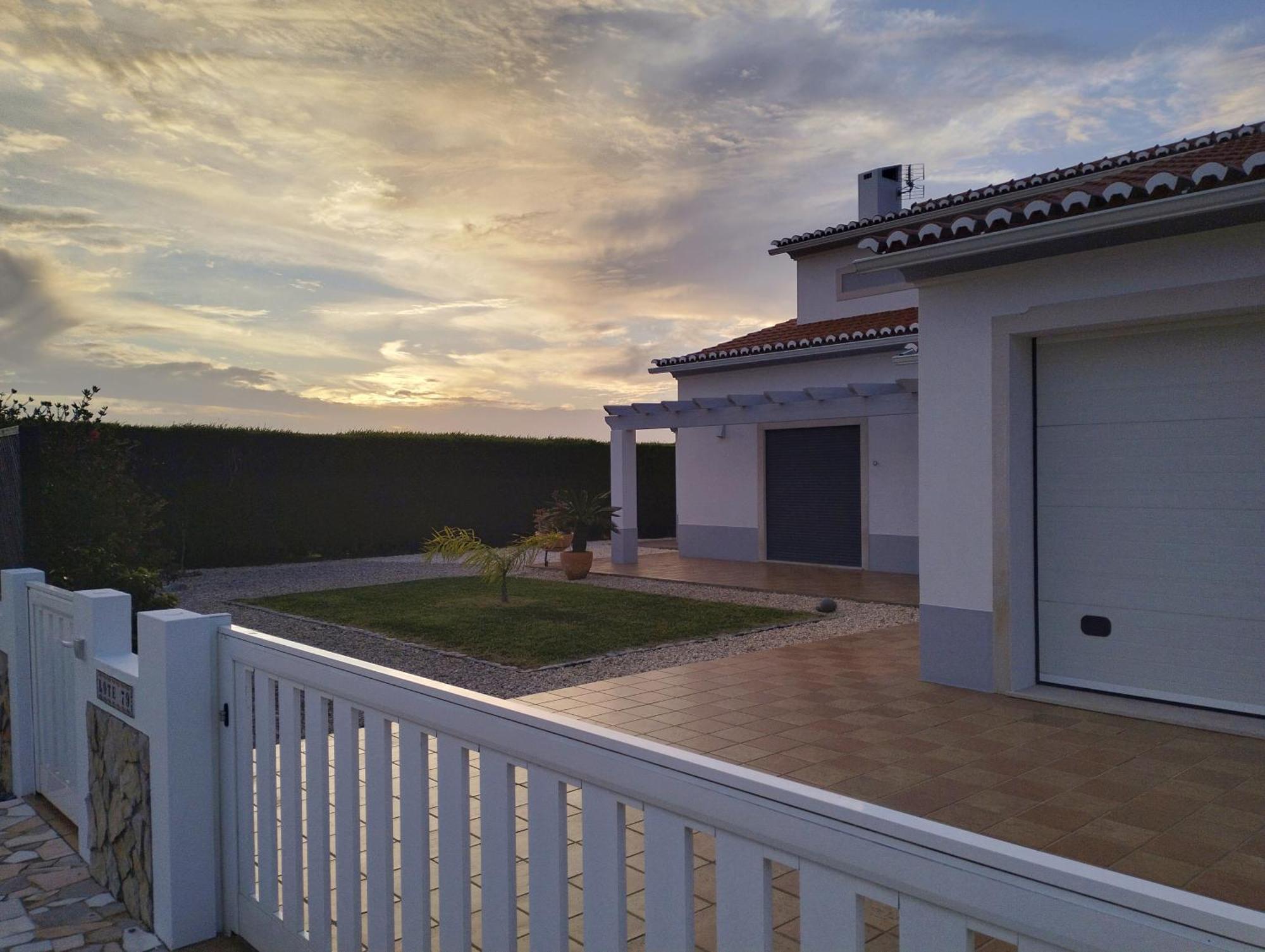 Andorinha With Private Pool In A Quiet Area