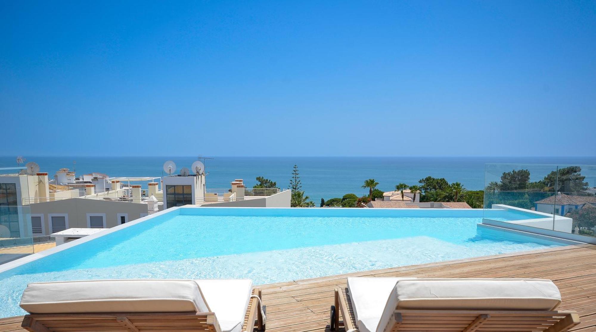 Apartment 3 Bedroom Apartment, Olhos De Agua At20 *