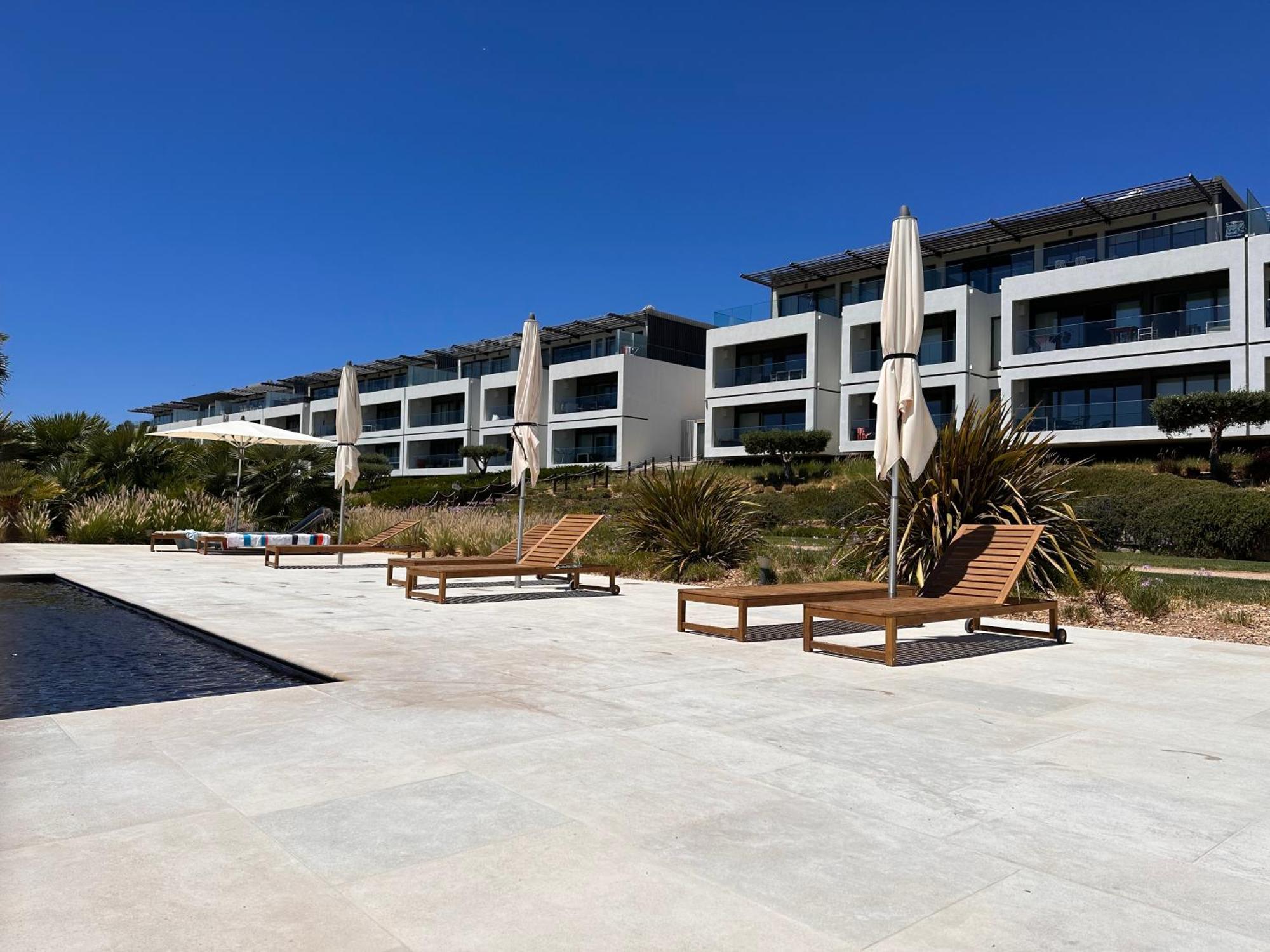 Stylish 1 Bedroom - Amazing Views Fuzeta