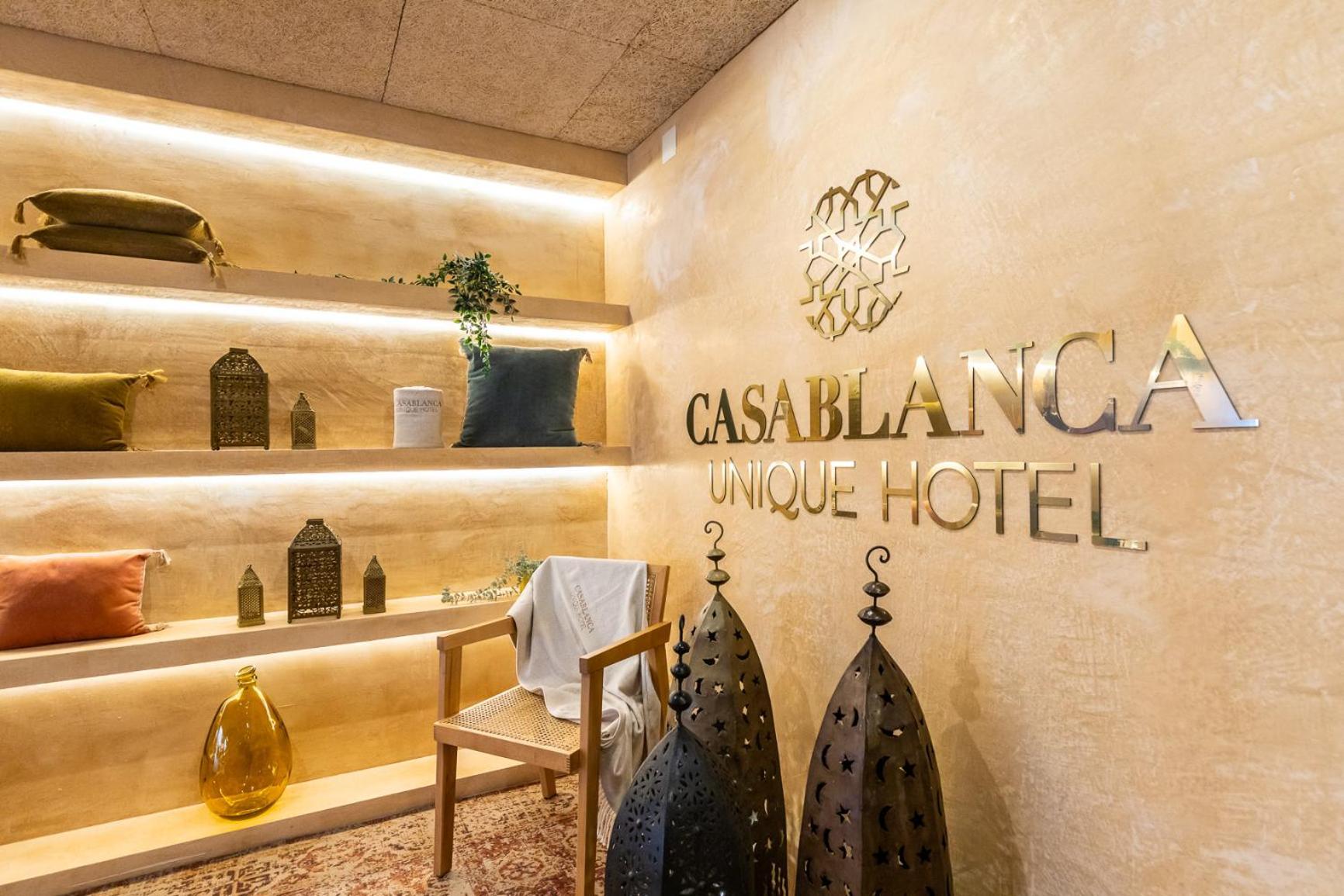 Casablanca Unique