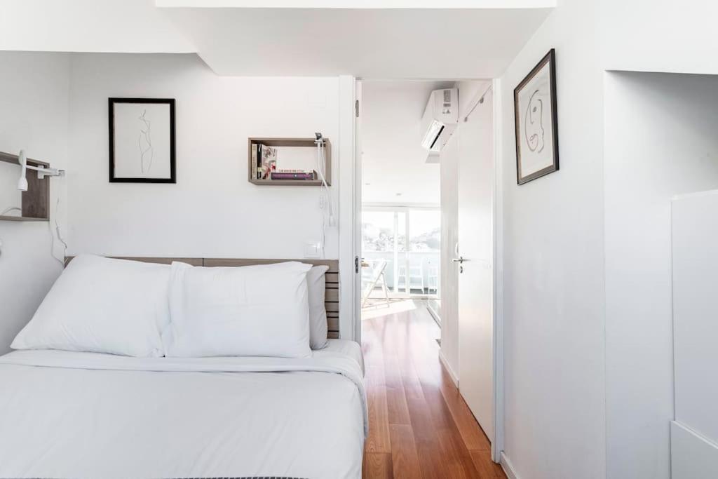 16 - Skyline Terrace Apartment *