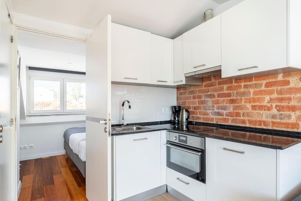16 - Skyline Terrace Apartment Lisbon